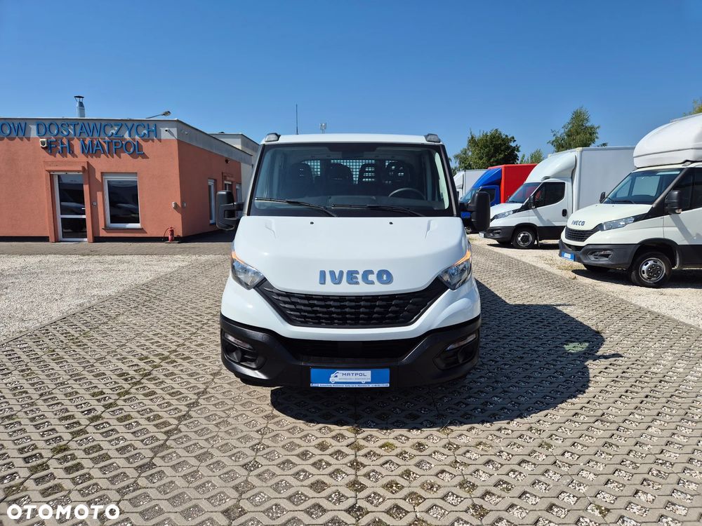 Iveco Daily 35S14, Brygadówka 7-os, skrzynia 3,42m x 2,07m, klimatyzacja, HAK - 3.5T - 2