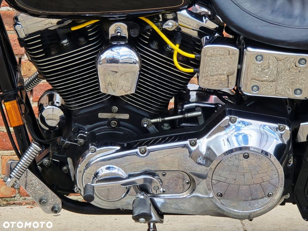 Harley-Davidson Dyna - 8