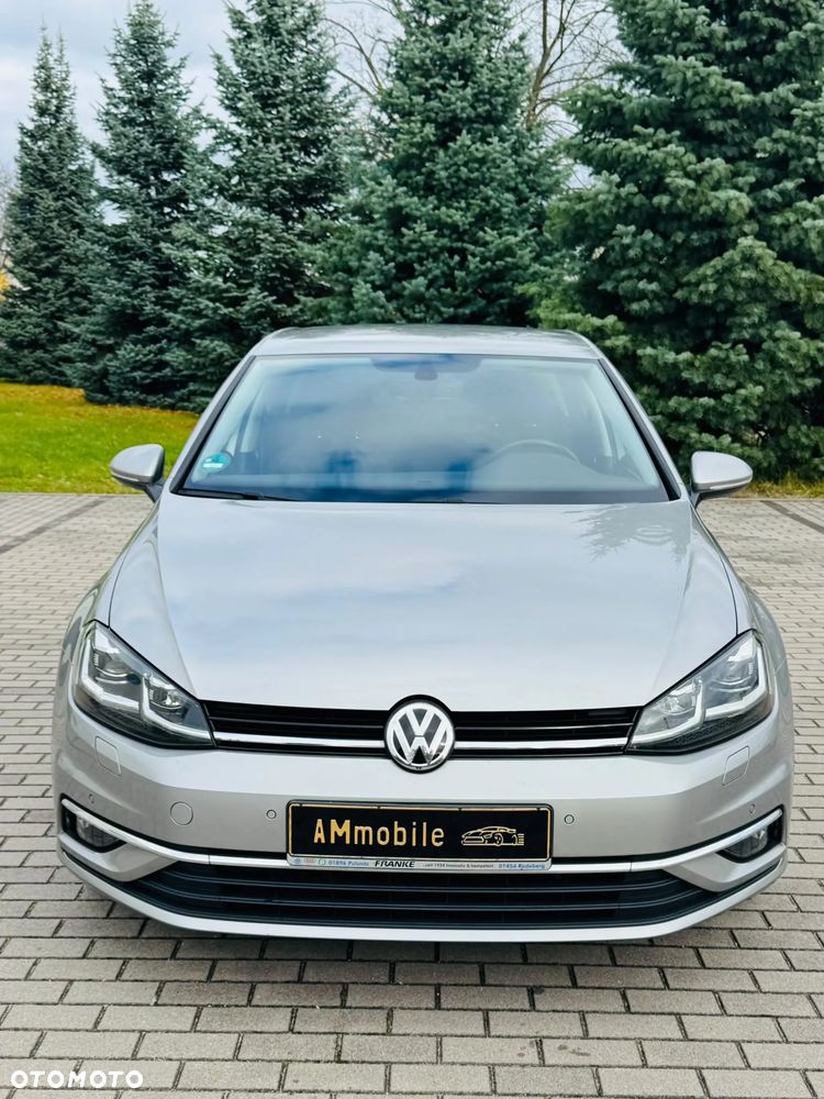 Volkswagen Golf - 16