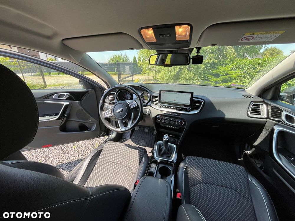 Kia XCeed 1.6 CRDi SCR L Business Line - 8
