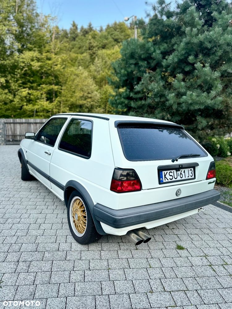 Volkswagen Golf 1.8 (C) - 3
