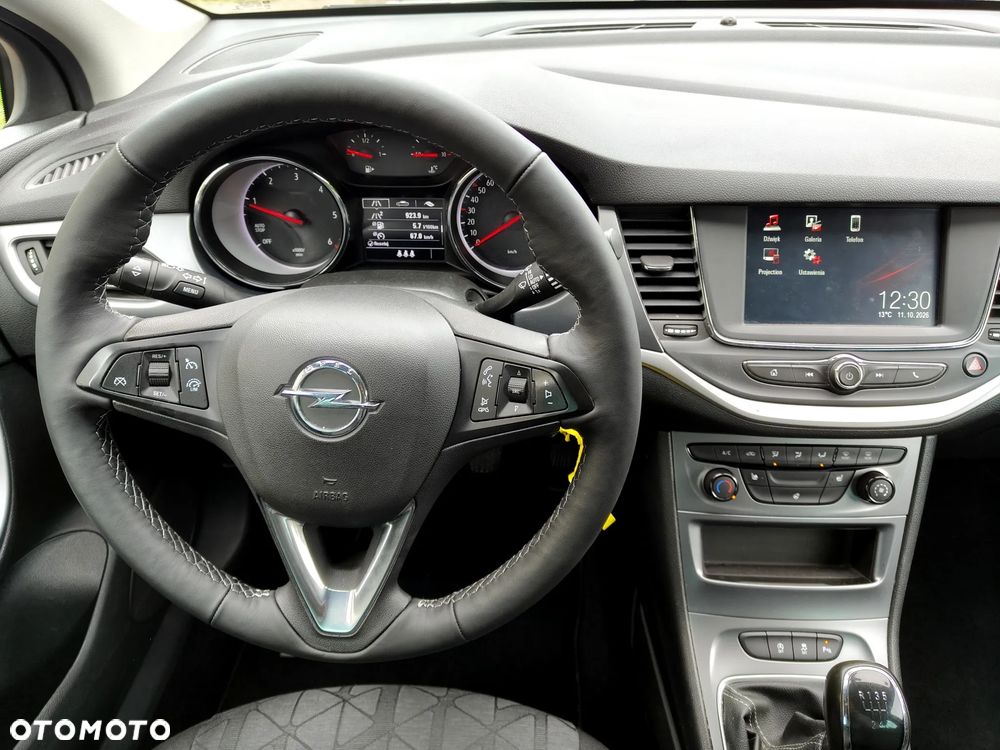 Opel Astra 1.6 D Start/Stop Innovation - 17