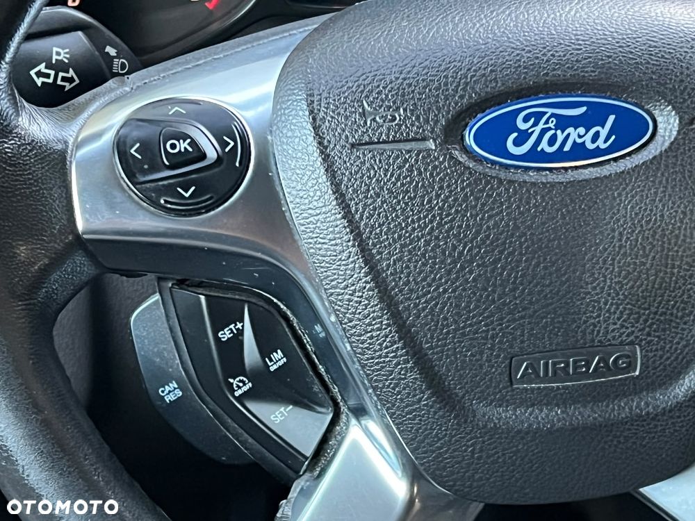 Ford Tourneo Connect - 18