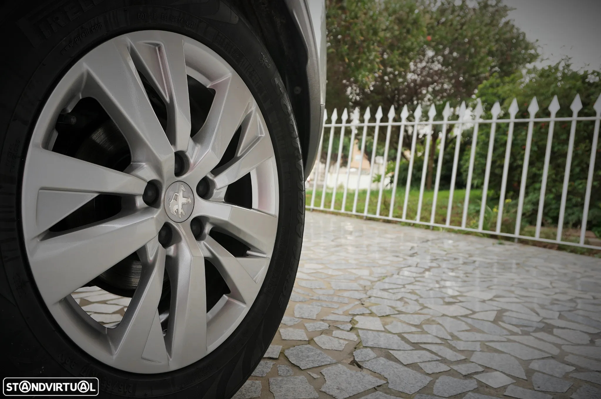 Peugeot 3008 BlueHDi 120 Stop & Start EAT6 Active - 40