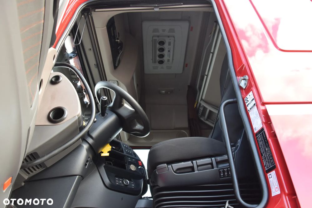 DAF XF530 / SUPER SPACE CAB / HYDRAULIKA / RETARDER / KLIMATYZACJA POSTOJOWA / ACC / NAWIGACJA / KLIMA / LEDY / FULL SPILERY / FULL OPCJA / WERSJA PREMIUM / SERWISOWANY / SPROWADZONY - 21