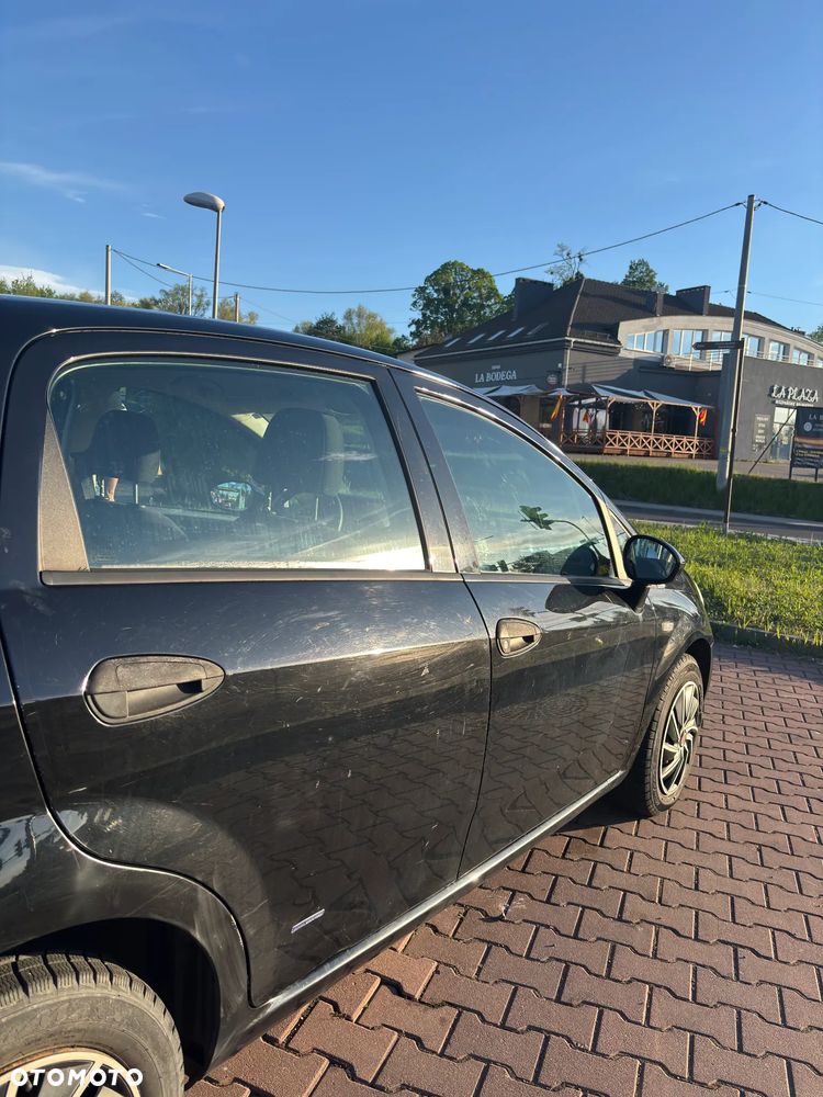 Fiat Grande Punto 1.4 8V Active - 12