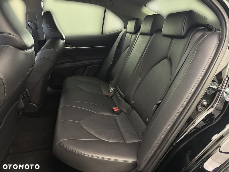 Toyota Camry 2.5 Hybrid Comfort CVT - 20