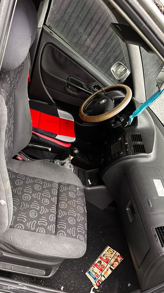 SEAT Ibiza 1.4 16V Safety - 7