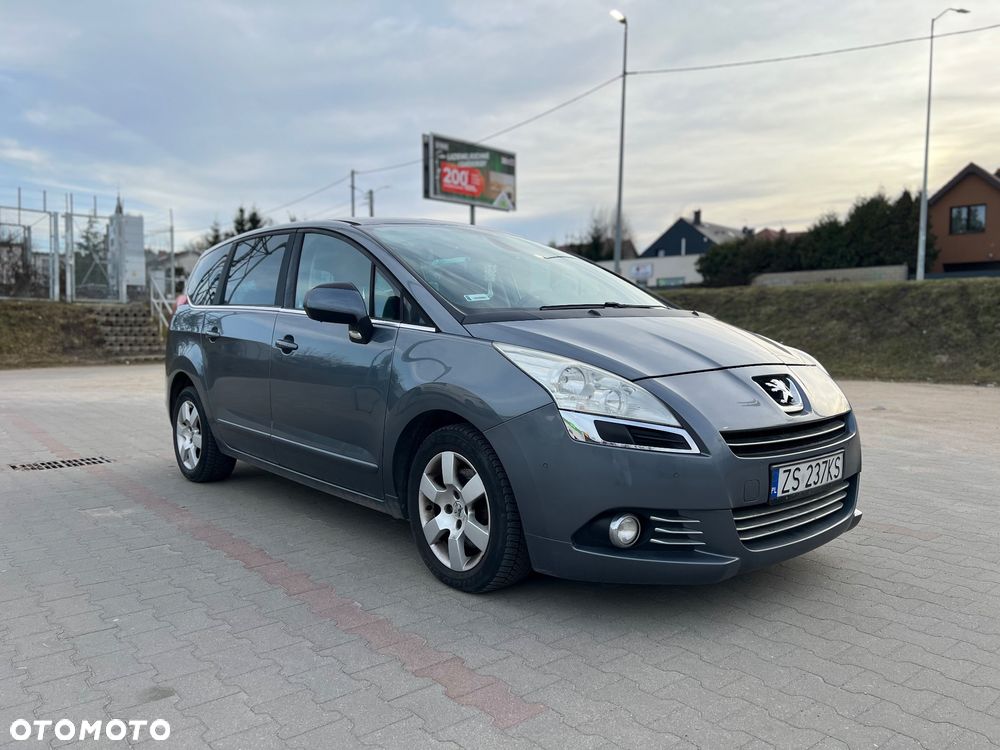 Peugeot 5008 HDI FAP 150 Allure - 1