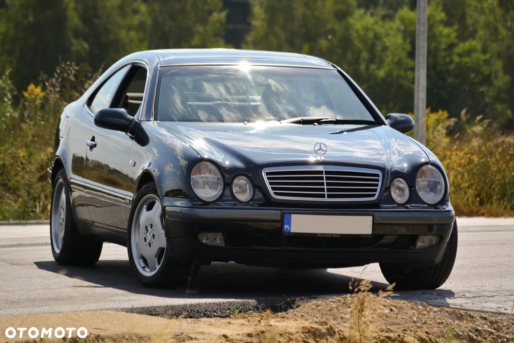 Mercedes-Benz CLK - 5