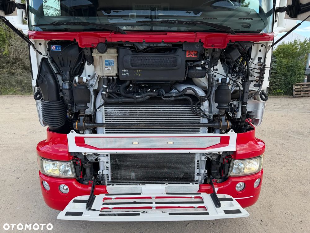 Scania R450 RETARDER / LED / KLIMA POSTOJOWA / MIKROFALA / ALUFELGI / ZBIORNIKI 1200 L / FULL SPOJLERY / NAWIGACJA / ŚLICZNA SCANIA / OD NOWOŚCI SPALANIE TYLKO 27 L / 11.2016 ROK !! - 8