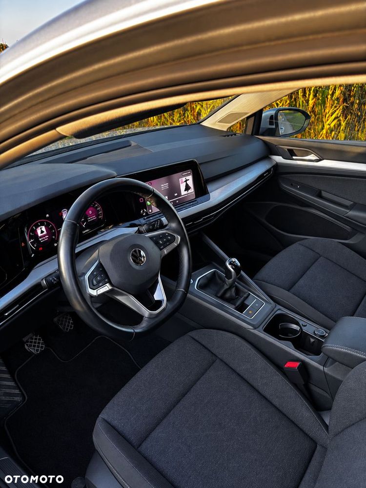 Volkswagen Golf - 9