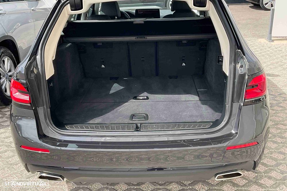 BMW 520 d Auto - 11
