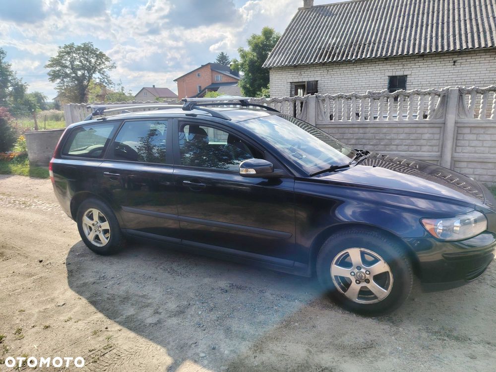 Volvo V50 - 1