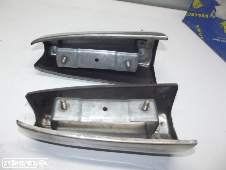 peugeot 404 carrinha mista escudetes novos e originais - 2