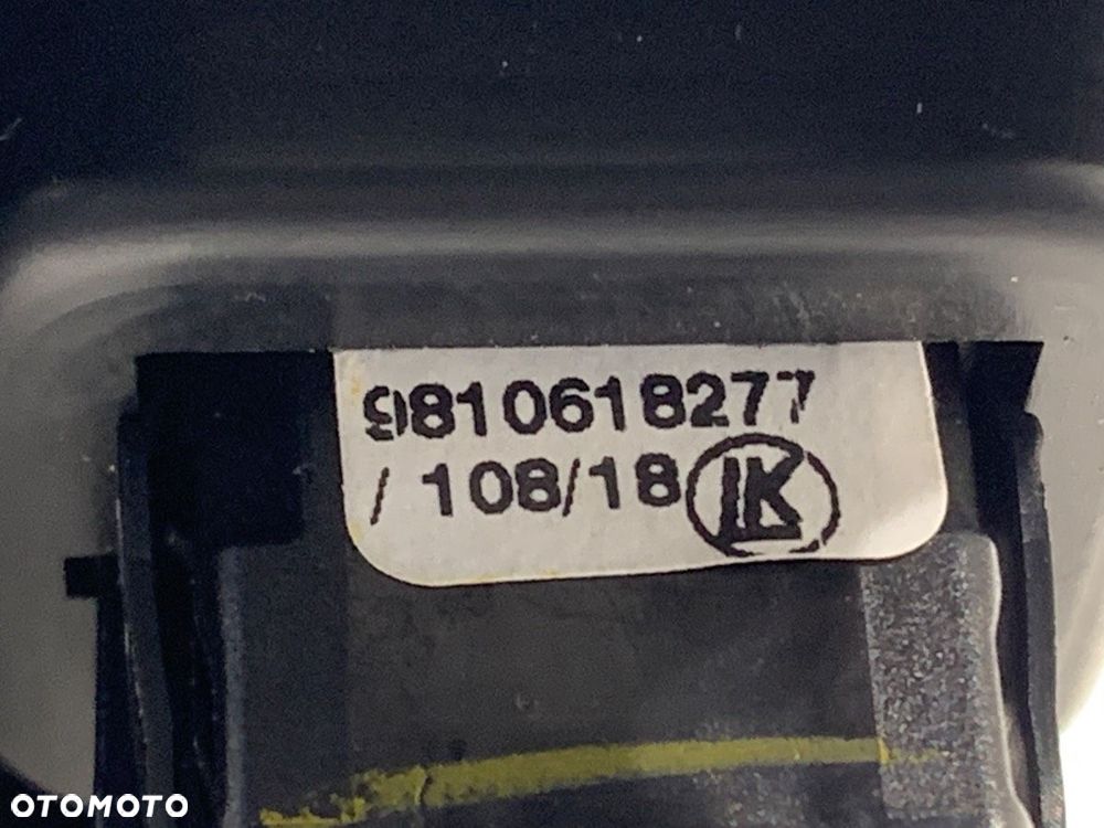 PRZEŁĄCZNIK ZAMYKANIA KLAPY  PEUGEOT 3008 SUV (MC_, MR_, MJ_, M4_) 2016 - 2022 1.5 BlueHDi 130 96 - 4