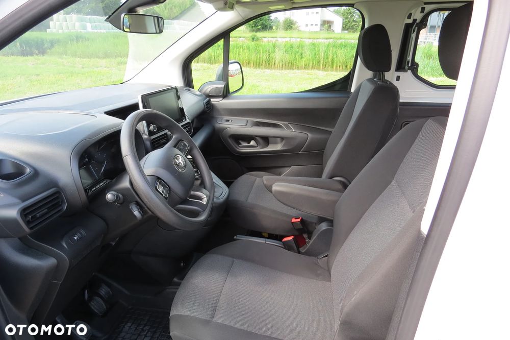 Toyota Proace City - 20