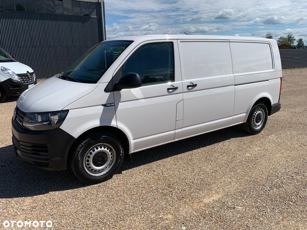 Volkswagen Transporter - 9