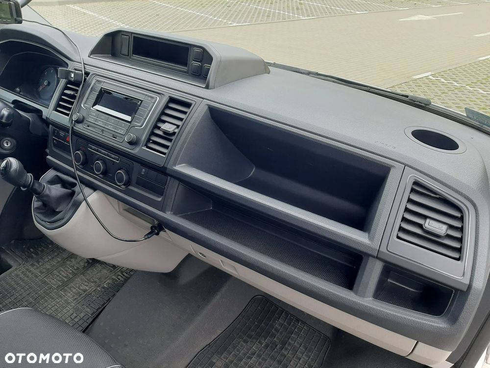 Volkswagen Transporter L2H2 4Motion - 25