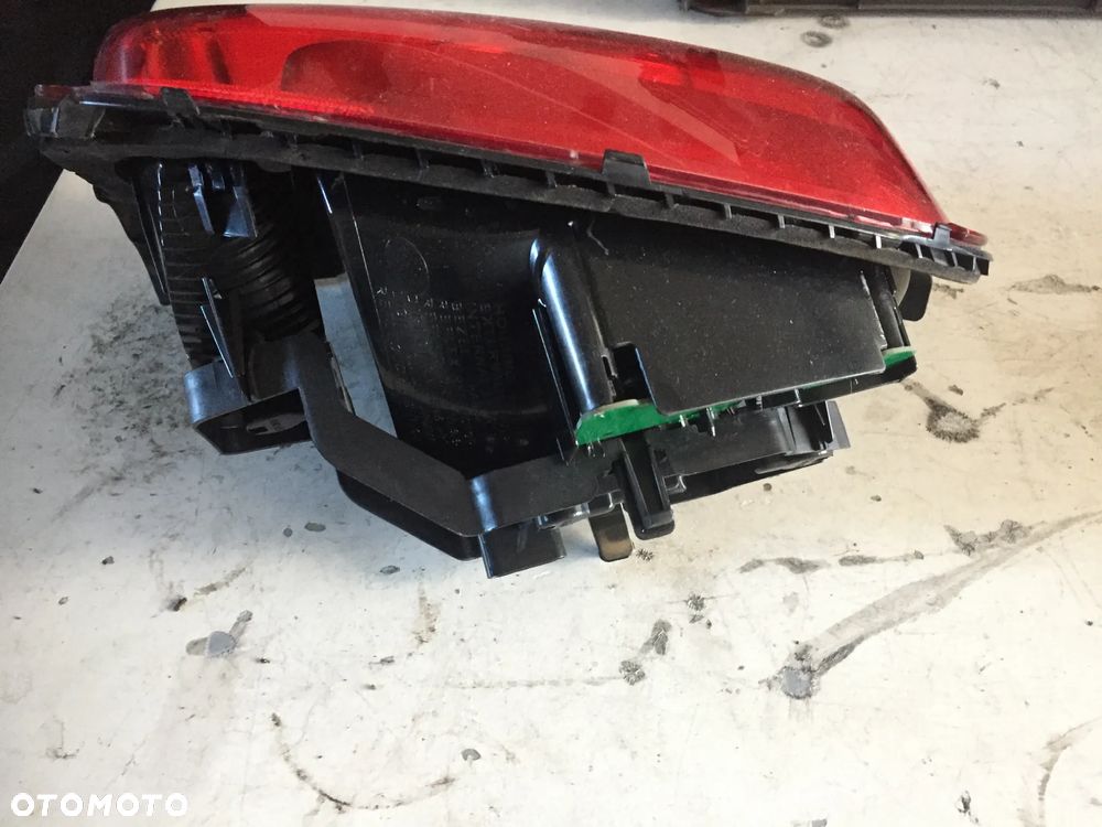 MINI COOPER F55 21R LAMPA PRAWA TYŁ - 2