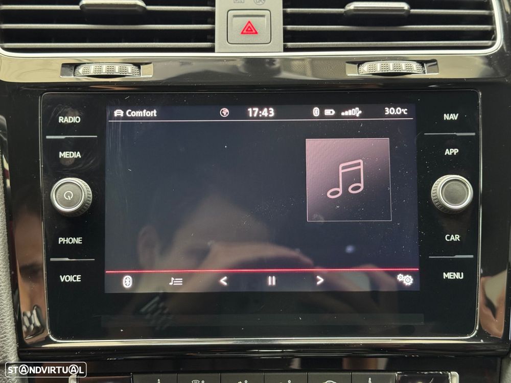 VW Golf 2.0 TSI GTI DSG Performance - 34