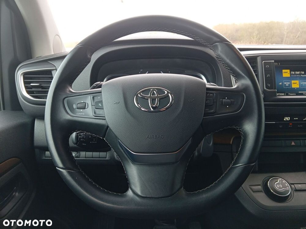 Toyota Proace Verso - 16
