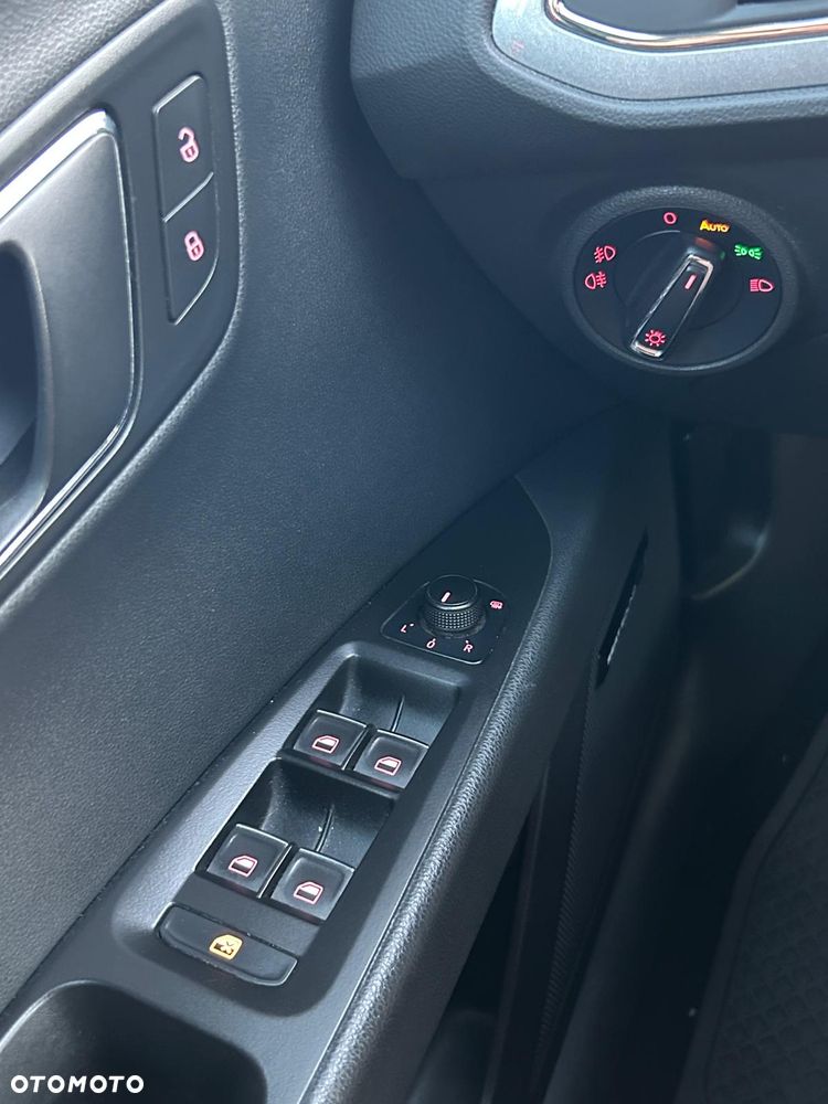 Seat Leon 2.0 TDI FR S&S - 19