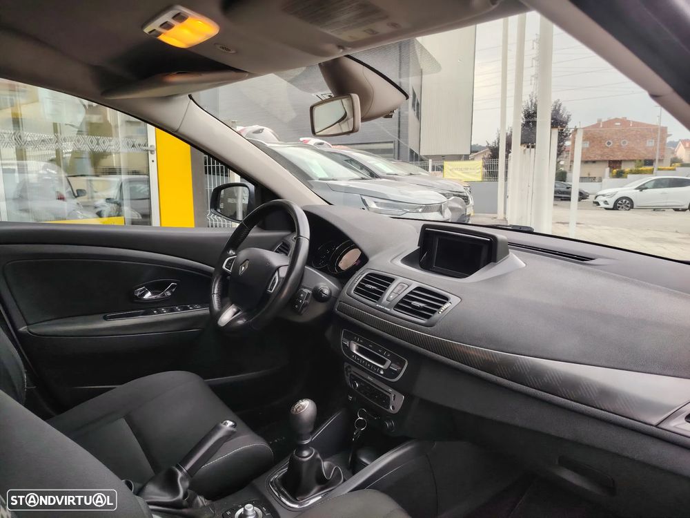 Renault Mégane Sport Tourer ENERGY dCi 110 Start & Stopp Dynamique - 19
