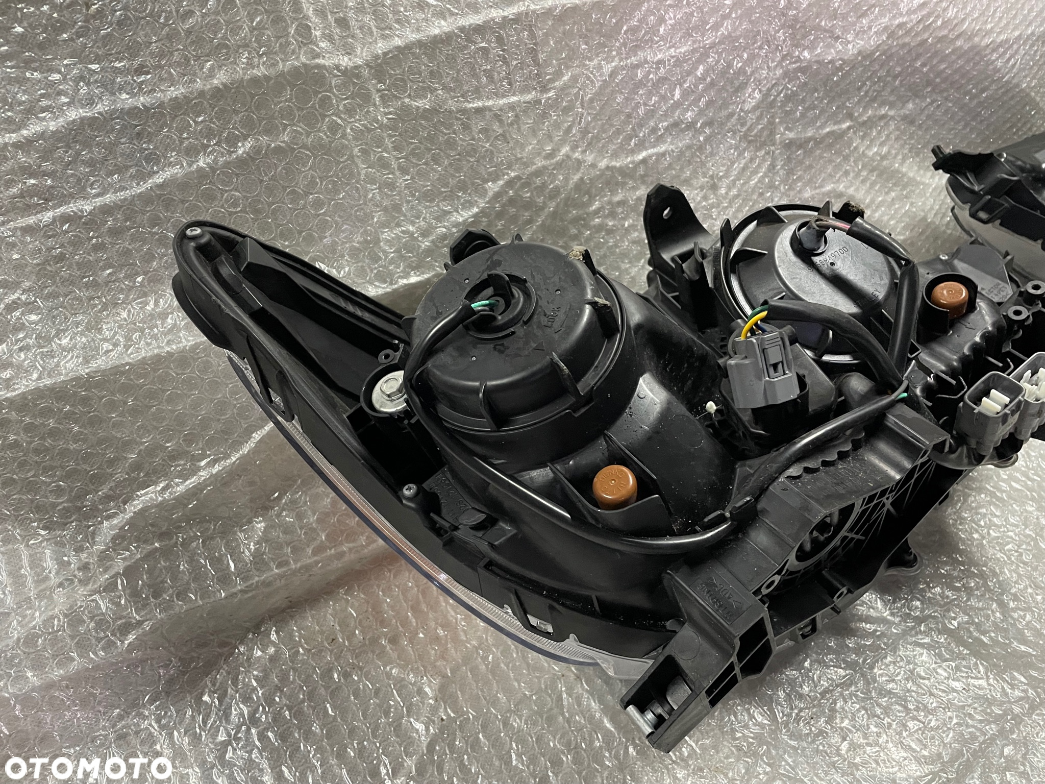LAMPA PRZÓD LEWA PRAWA SOCZEWKA H7 MITSUBISHI ASX - 16