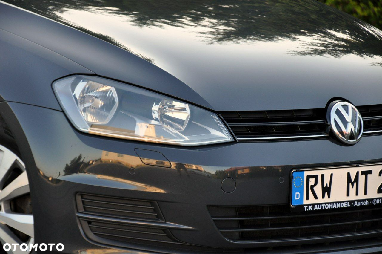 Volkswagen Golf - 12