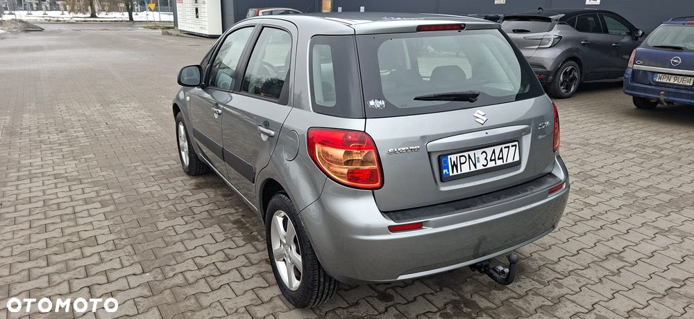 Suzuki SX4 1.6 VVT 4x2 Comfort - 6