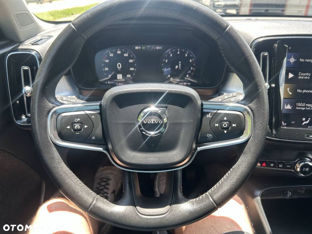 Volvo XC 40 T5 AWD Momentum - 15