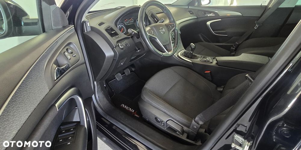 Opel Insignia - 20