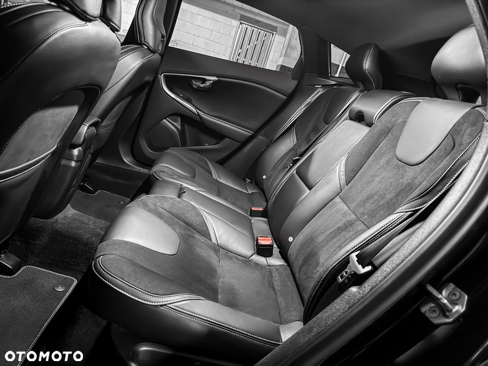 Volvo V40 T2 RDesign - 27