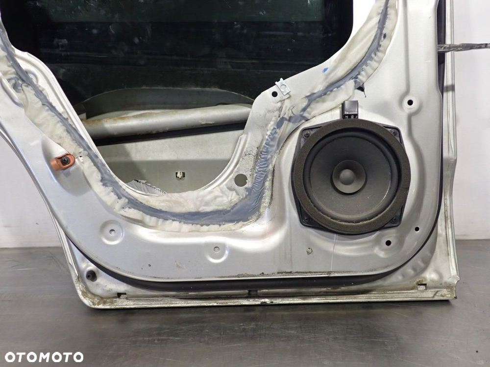 DRZWI LEWY TYŁ HYUNDAI TUCSON I YK - 15