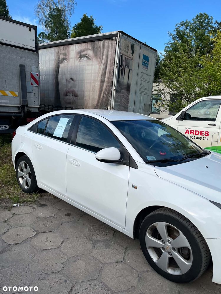 Chevrolet Cruze - 6