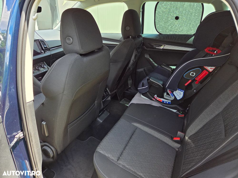 Skoda Karoq 1.5 TSI DSG Style - 9