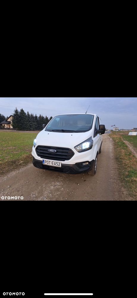 Ford Custom - 3