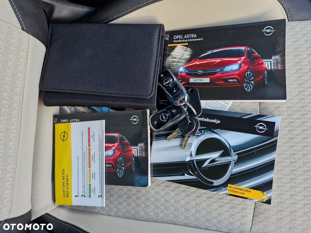 Opel Astra V 1.4 T Elite S&S - 26