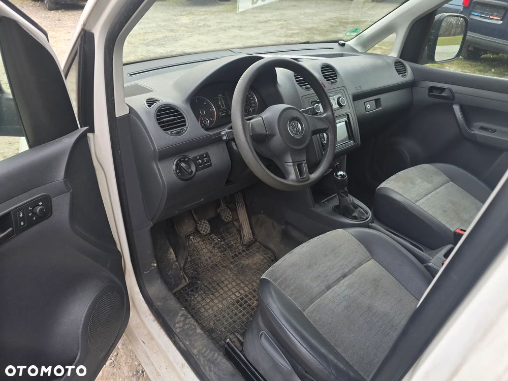 Volkswagen Caddy - 9