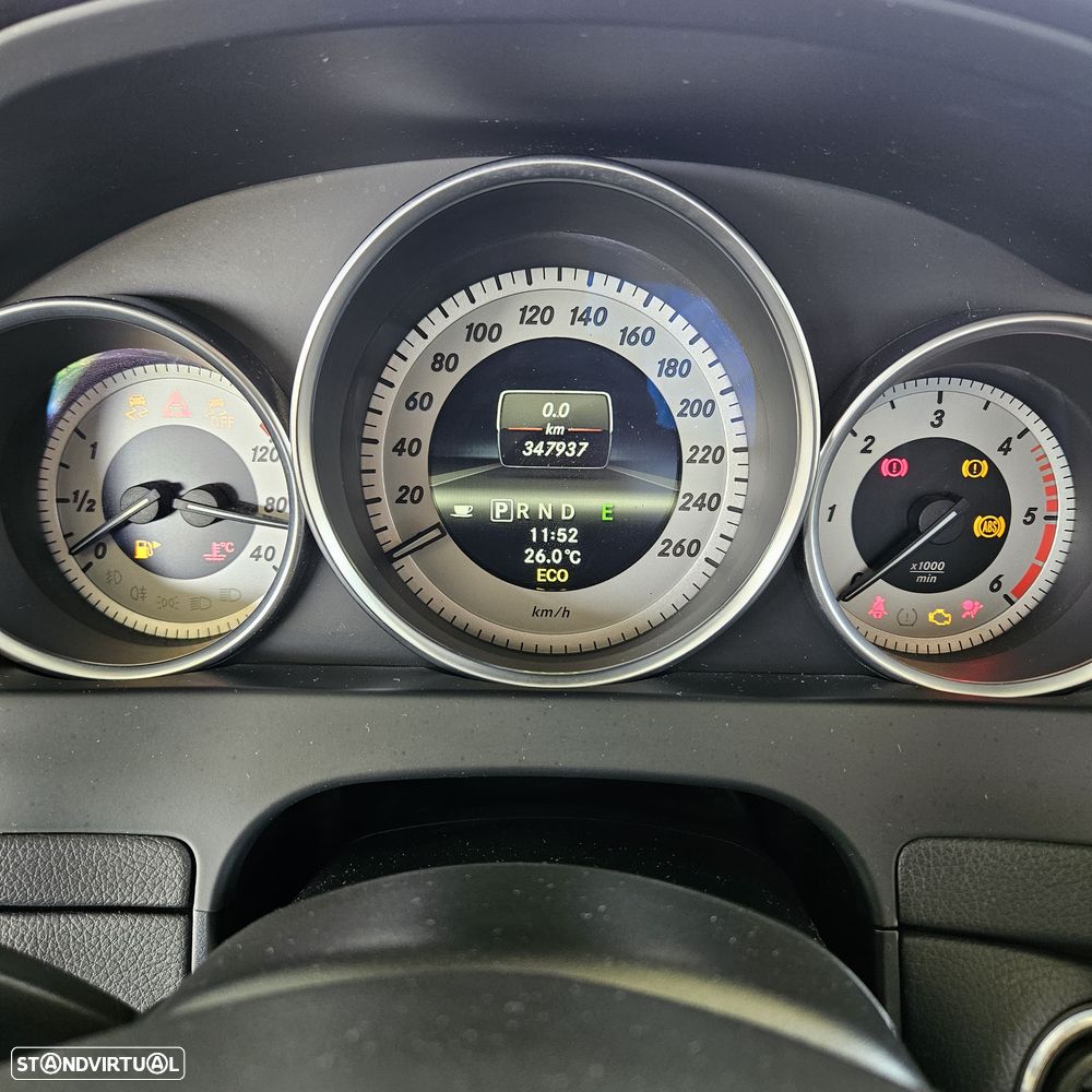 Mercedes-Benz C 220 Station CDI 4Matic 7G-TRONIC Avantgarde - 23