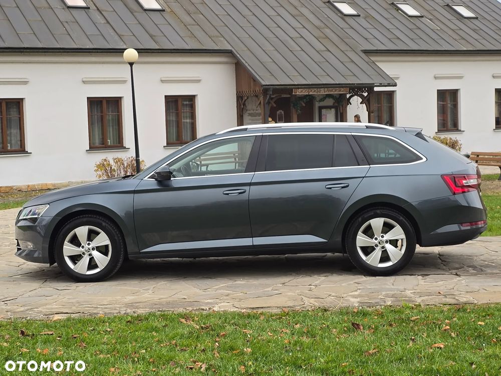 Skoda Superb 2.0 TDI DSG Active - 6
