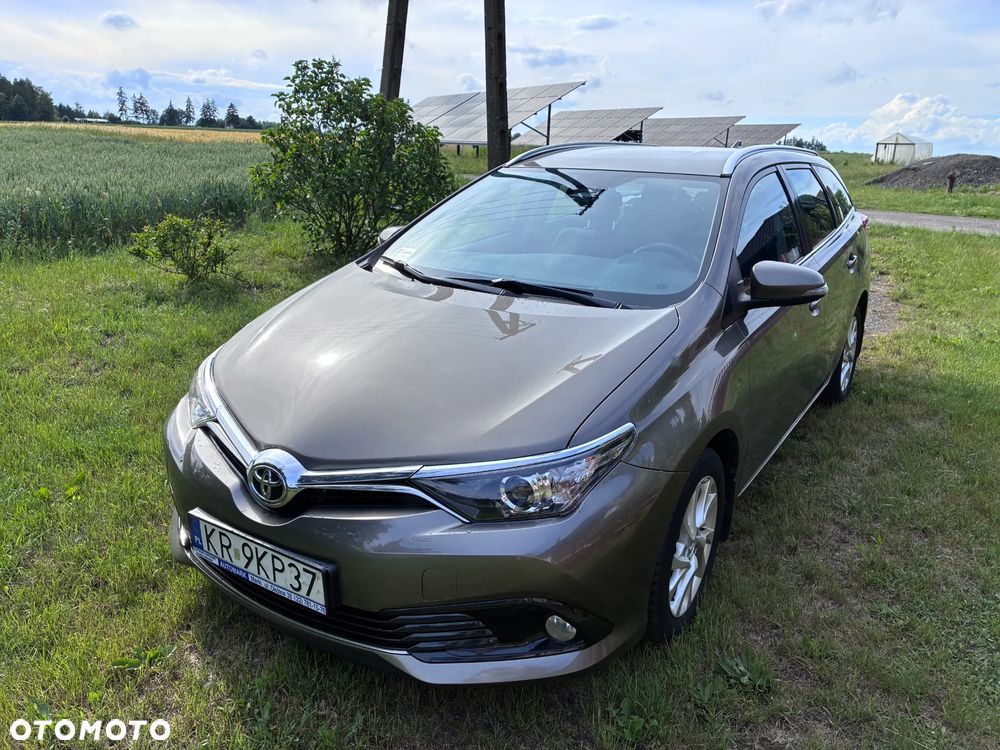 Toyota Auris 1.6 Active - 3