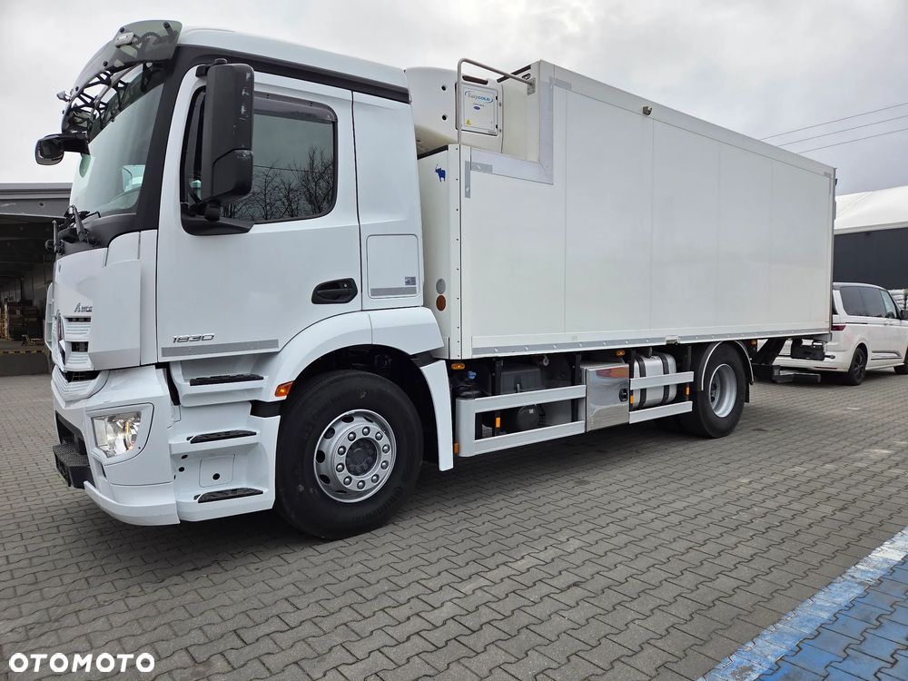 Mercedes-Benz Antos atego actros 1830 - 4