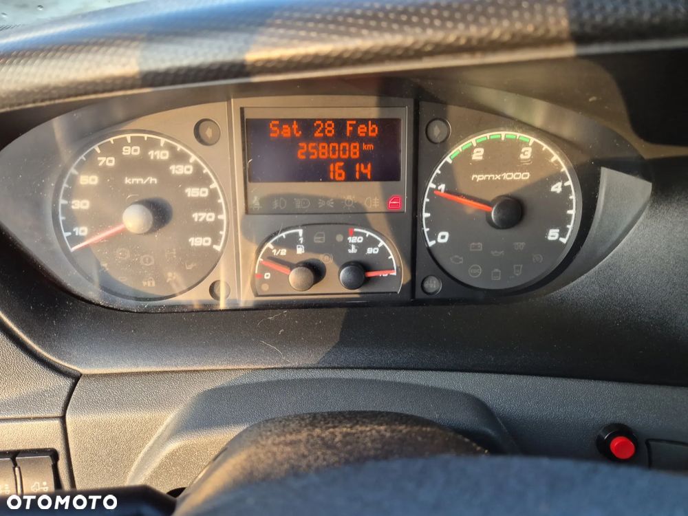 Iveco 70C17 3.0 170KM/ Plandeka 10 palet/ - 25