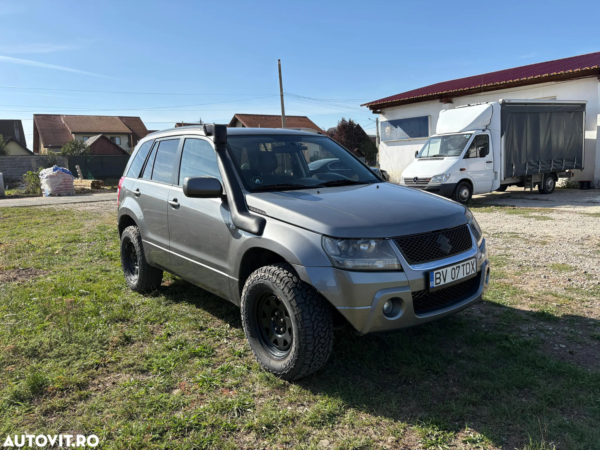 Suzuki Grand Vitara 1.9 DDiS Comfort - 2