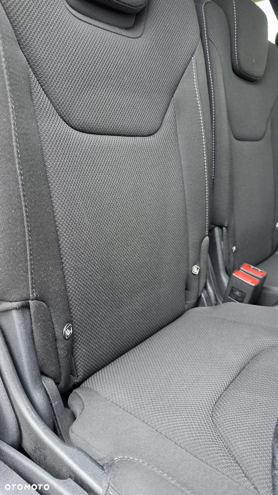 Ford S-Max 2.0 TDCi Titanium - 9
