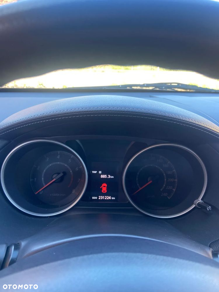 Mitsubishi Outlander 2.0 Intense + NAVI 2WD EU5 - 10