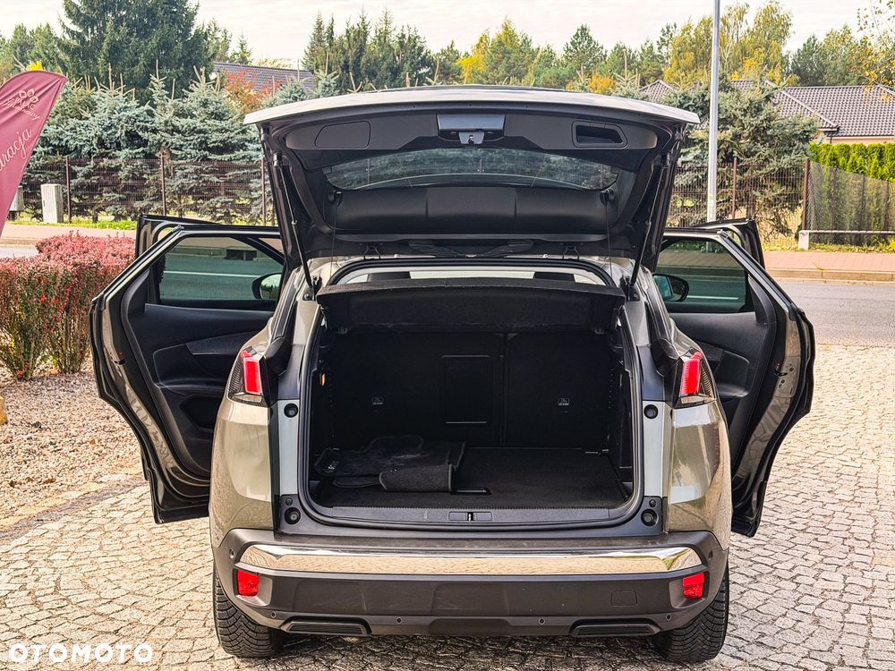 Peugeot 3008 PureTech 130 Stop & Start GPF Allure - 22