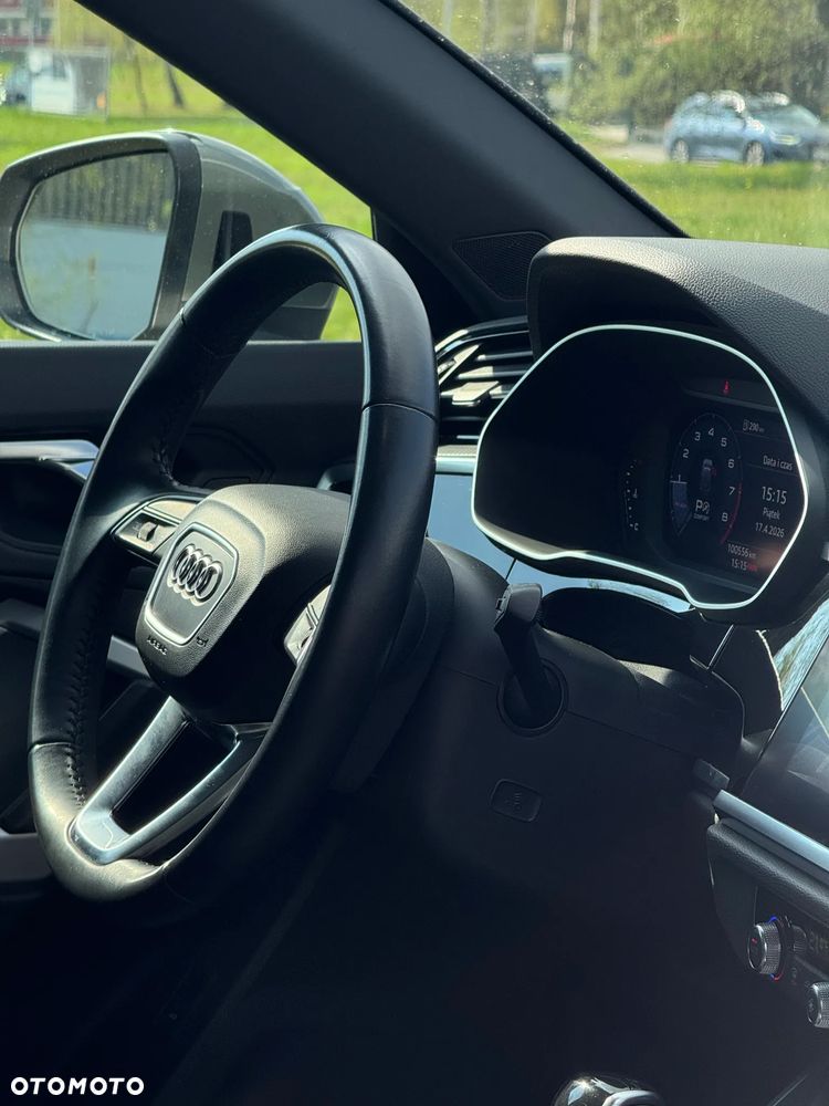 Audi Q3 - 30